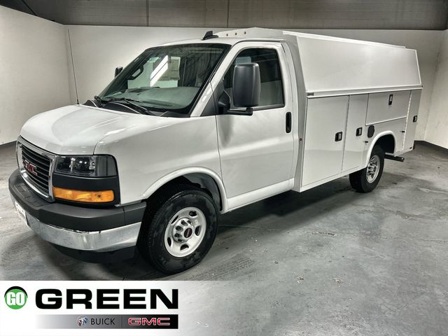 2025 GMC Savana 3500 Work Van